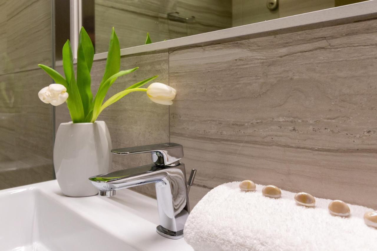 Studio Apartments Boutique Al Bastione Di Cagliari Luaran gambar