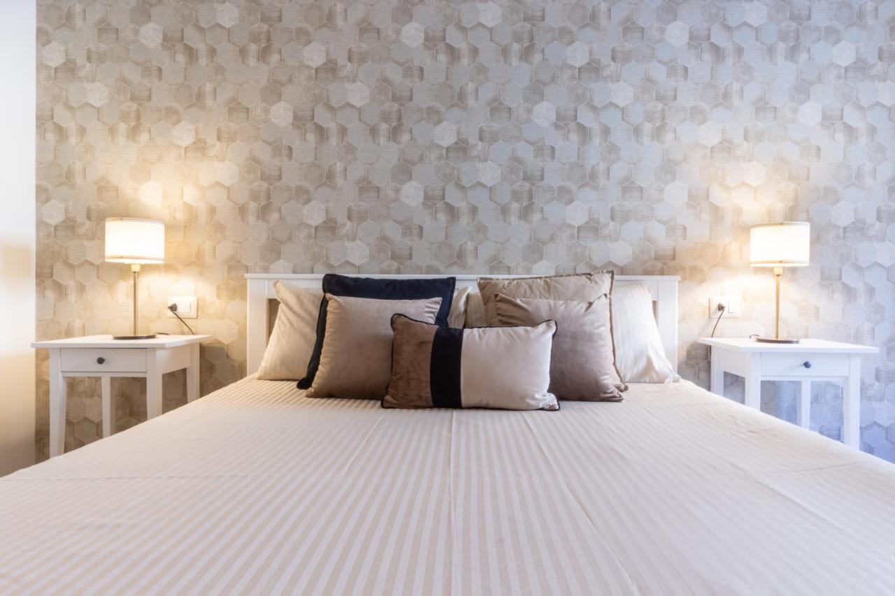 Studio Apartments Boutique Al Bastione Di Cagliari Luaran gambar