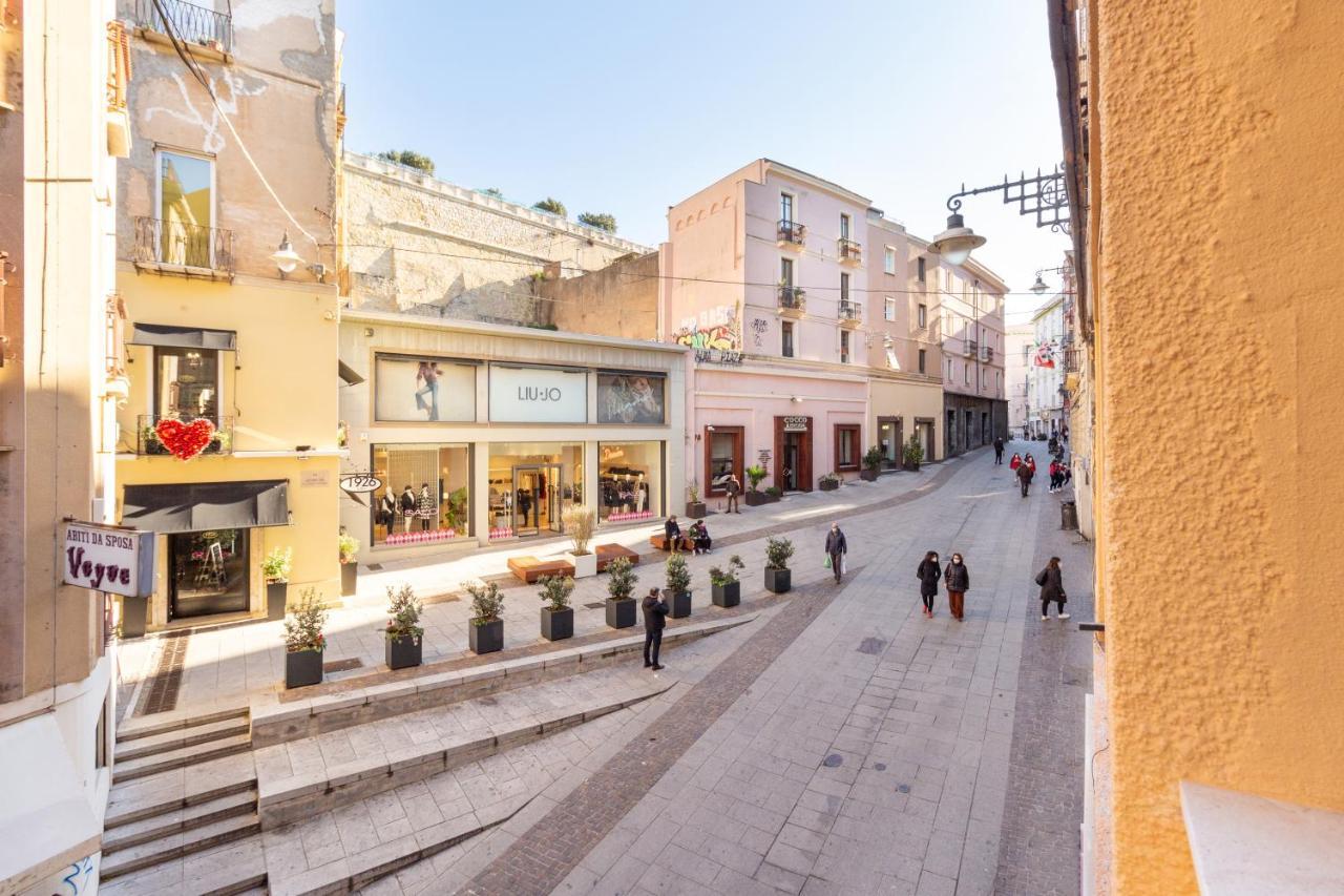 Studio Apartments Boutique Al Bastione Di Cagliari Luaran gambar